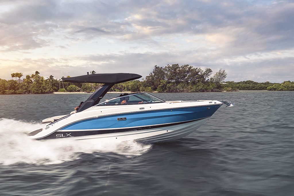 Sea Ray SLX 260