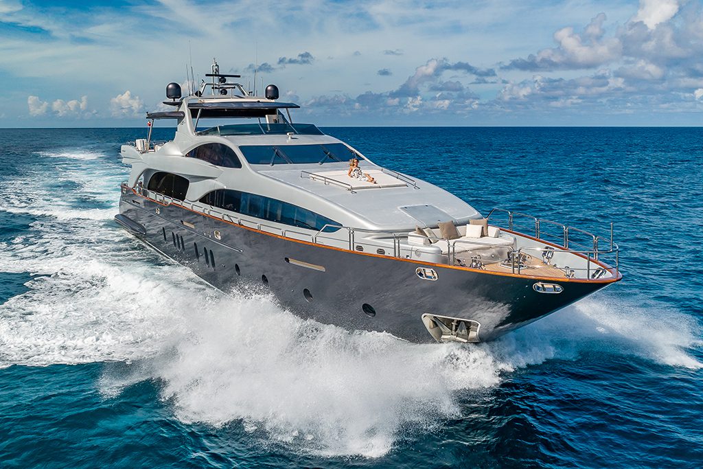 Experience elegance and exclusivity aboard Tail Lights in the British Virgin Islands