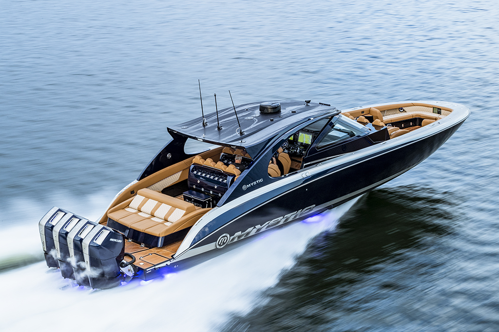 Mystic Powerboats M5200 - 2022 FLIBS Preview