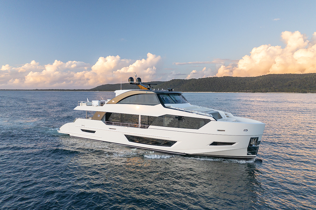 Ocean Alexander 28E - 2022 FLIBS Preview