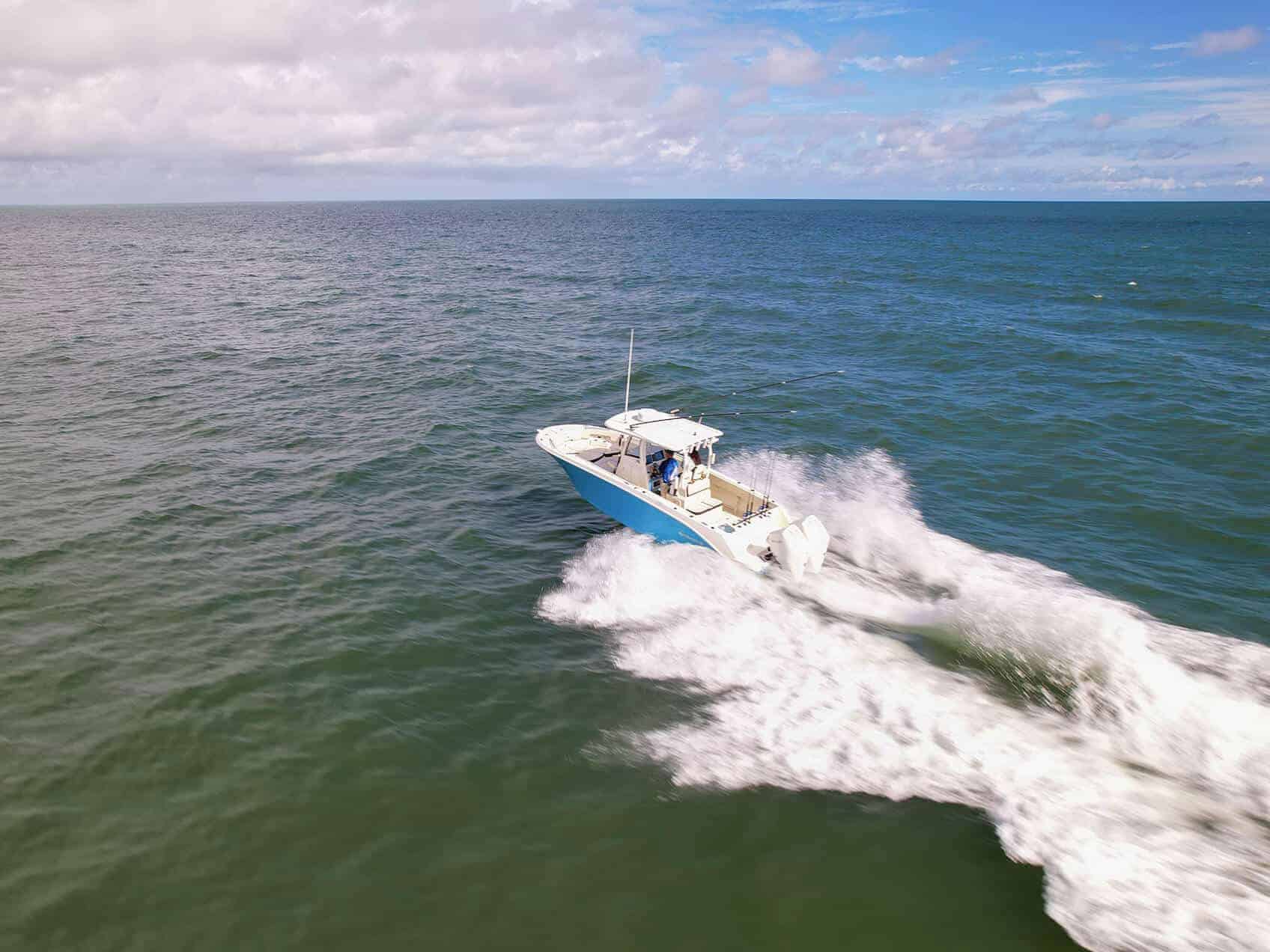 Experience Stingray’s New Flagship Boat: 273CC