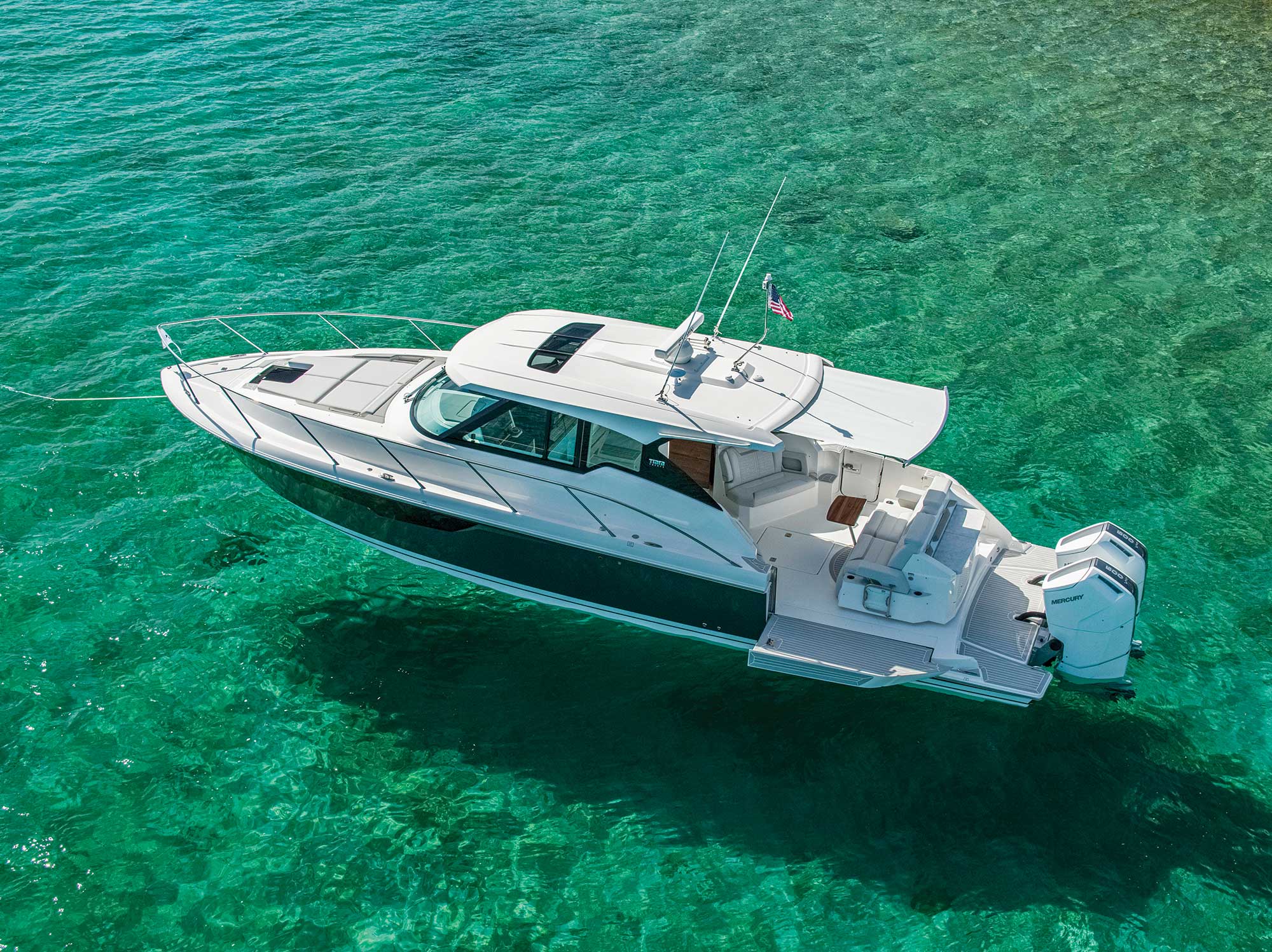 Tiara Yachts 43 LE | Boating Mag