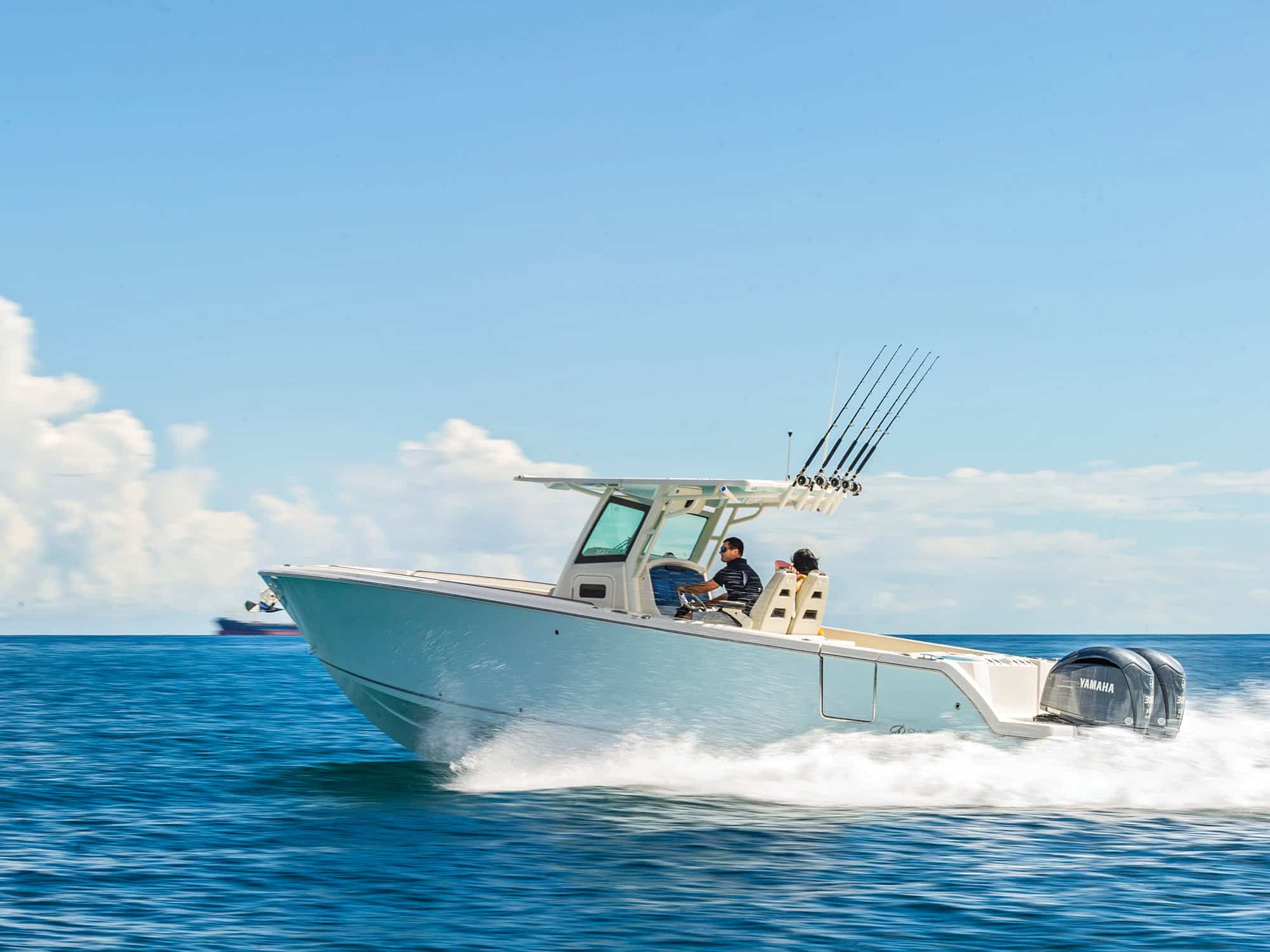 2023 Sailfish 312 CC Boat Test, Pricing, Specs