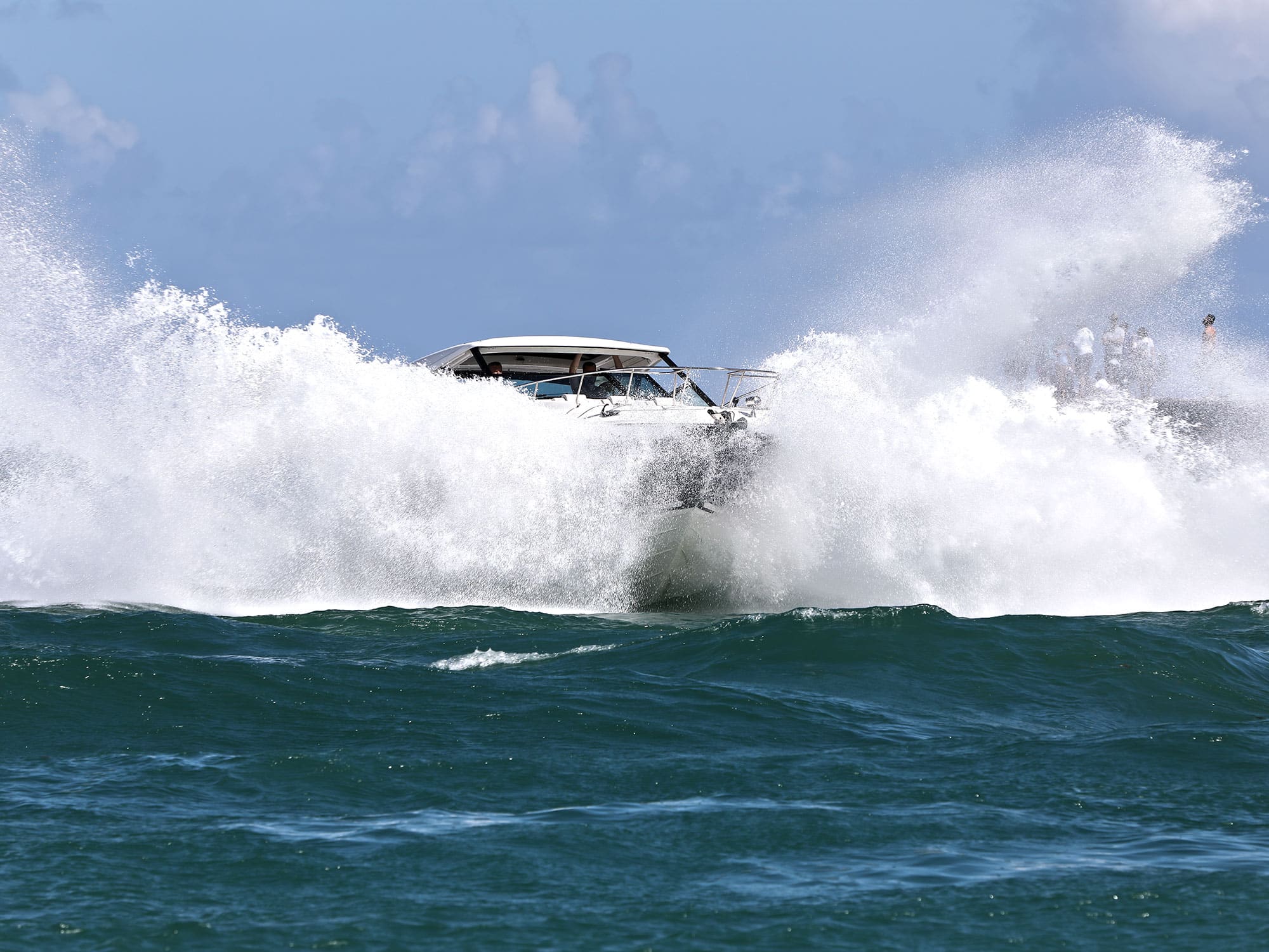 Tips for Bailing Water From Your Boat