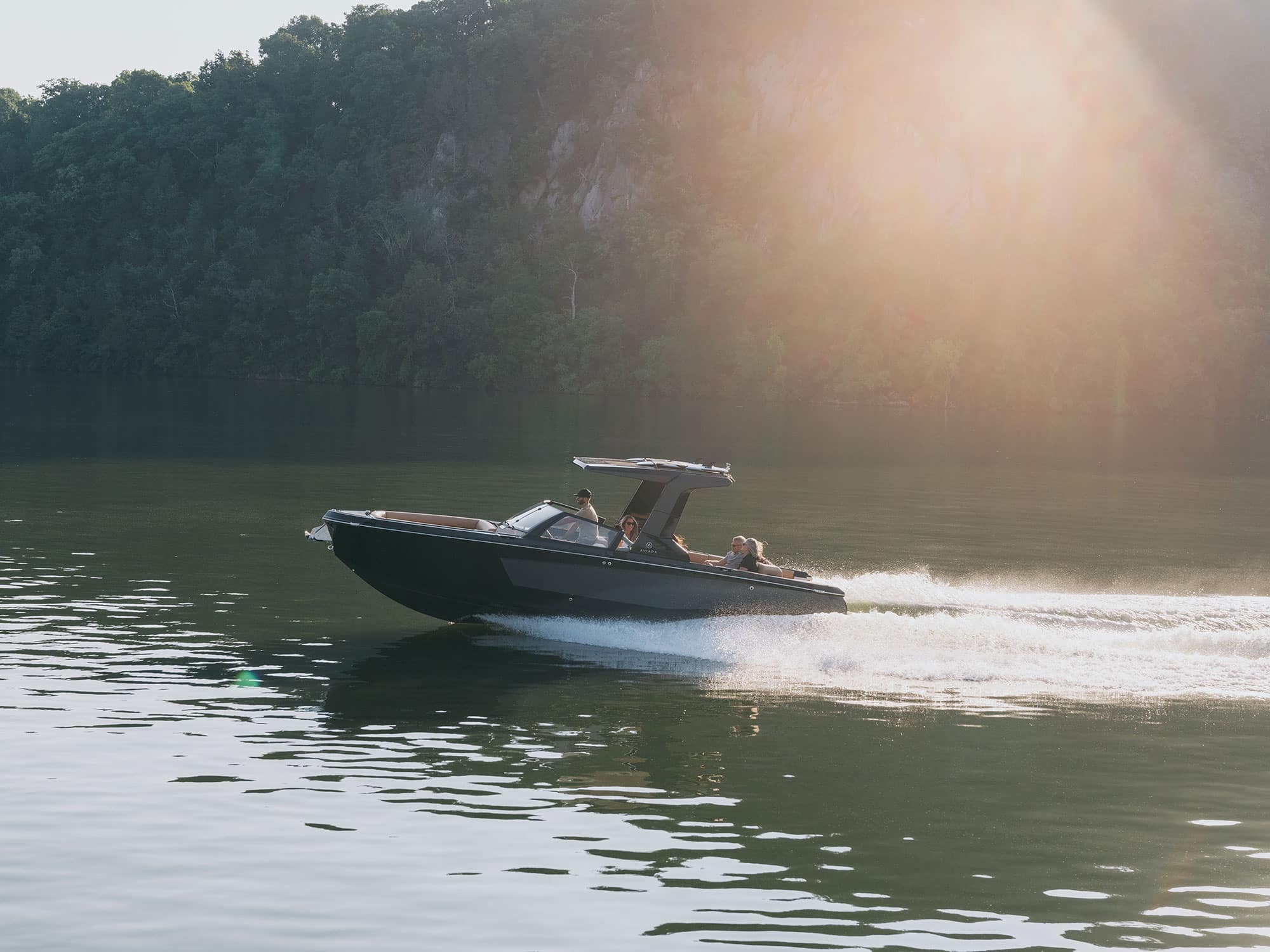 2024 Aviara AV28S | Boating Mag