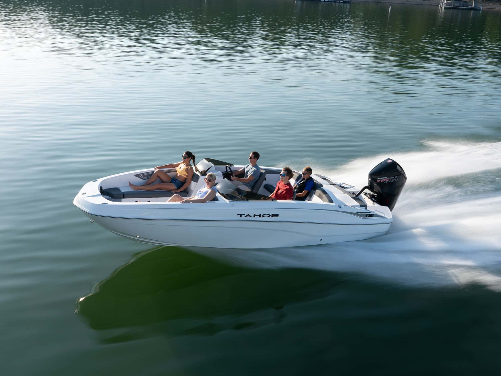 2023 Tahoe T21 Boat Test, Pricing, Specs