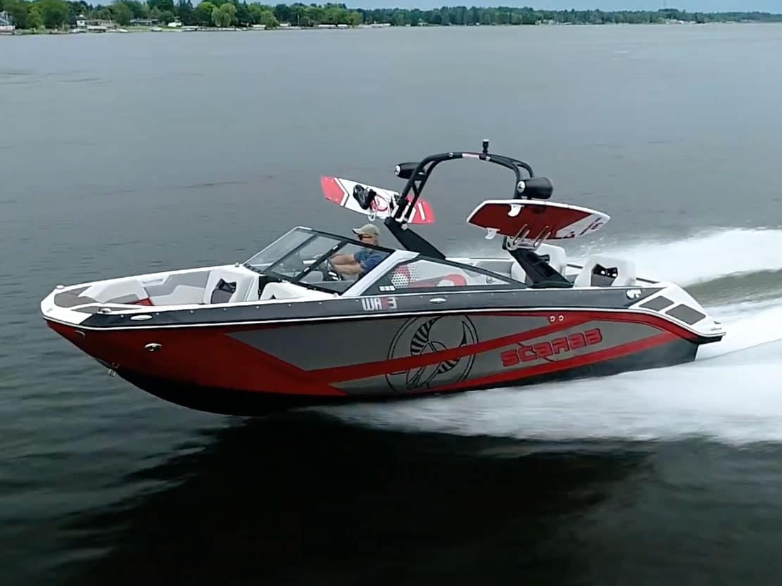 Boating’s First Look at the 2023 Scarab 235 ID