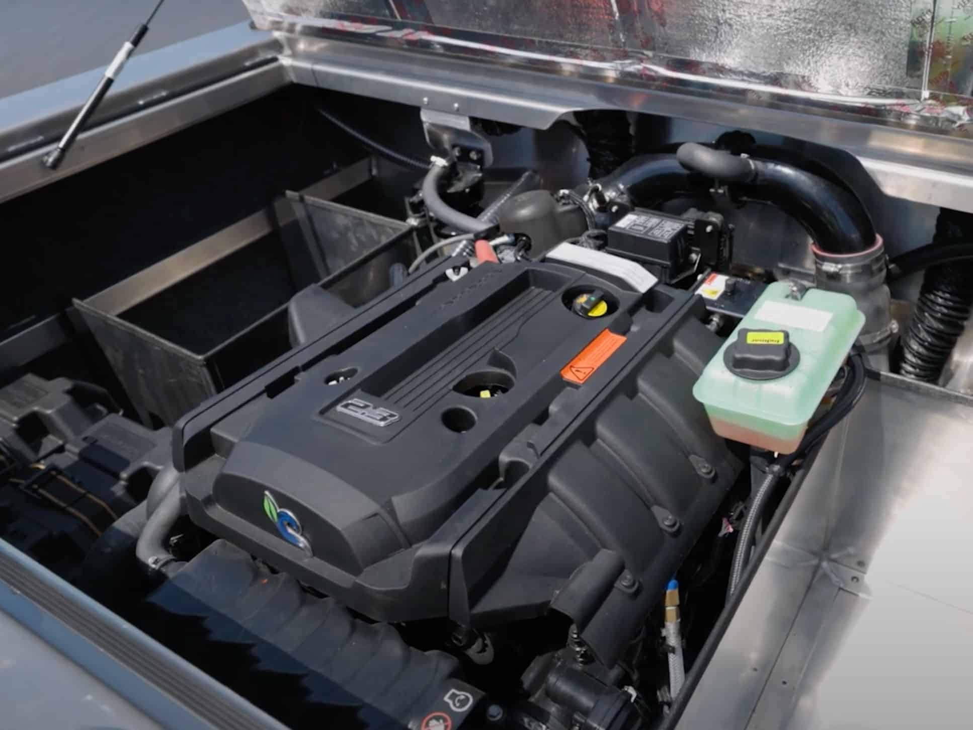 Indmar Marine Engine‘s 2.3L EcoBoost Powers MotoJet’s Mini Jet Boats