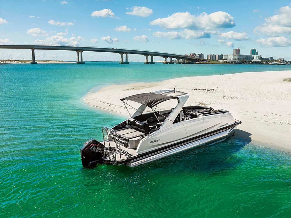 2024 Harris Crowne 250 | Boating Mag