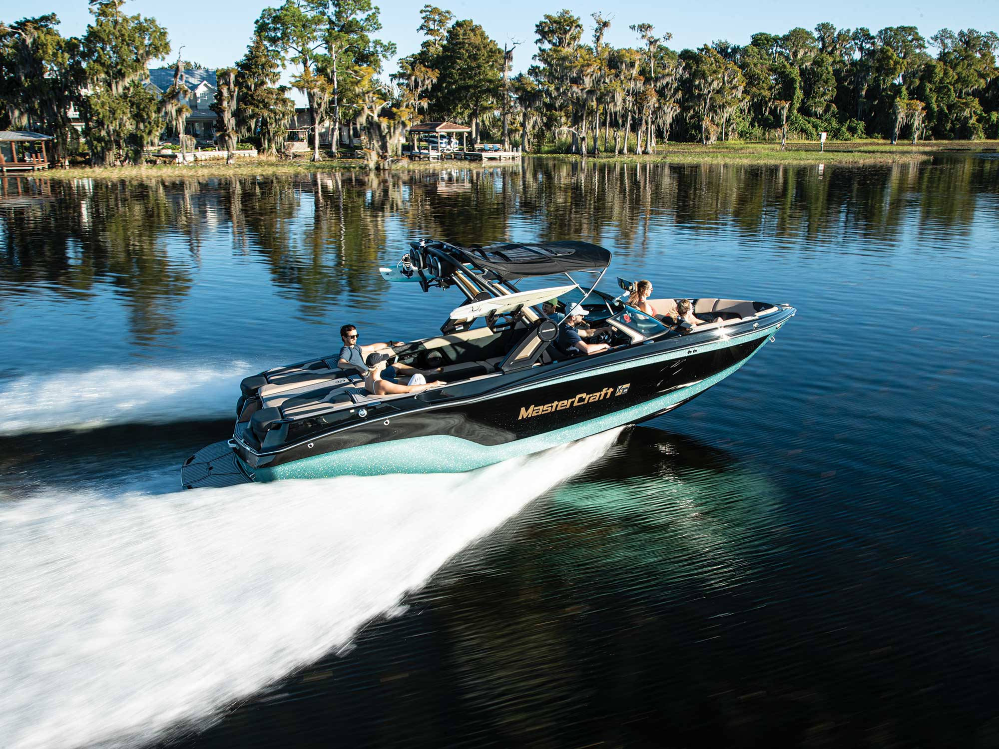 2024 MasterCraft XT25 | Boating Mag